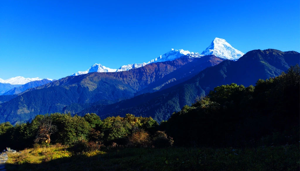 stunning mountain view Enroute to Ghandruk