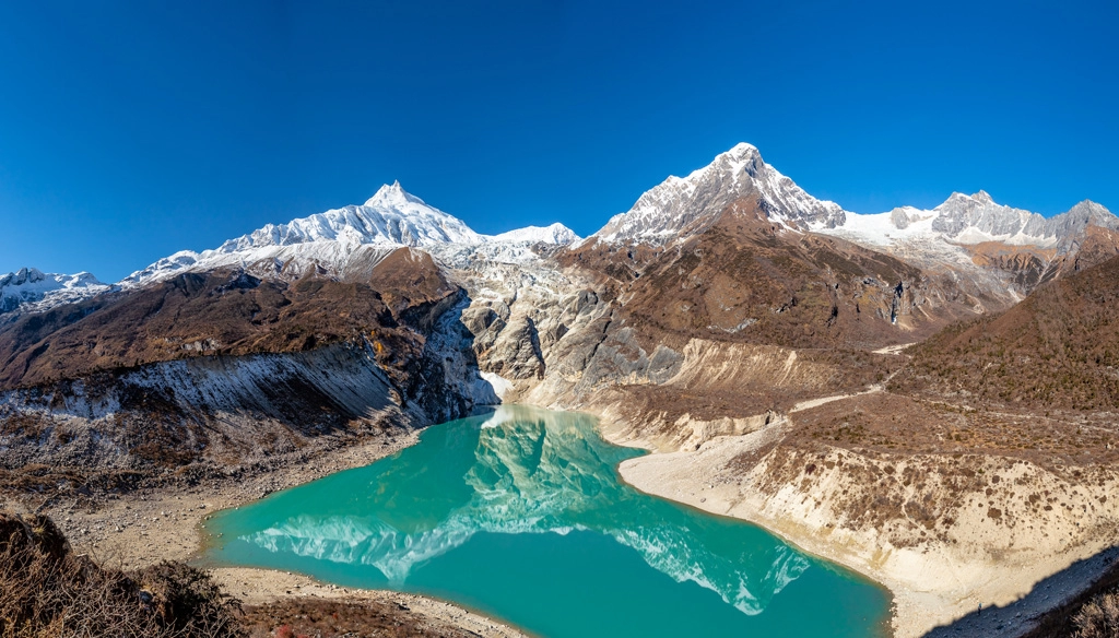 Manaslu Circuit Trek