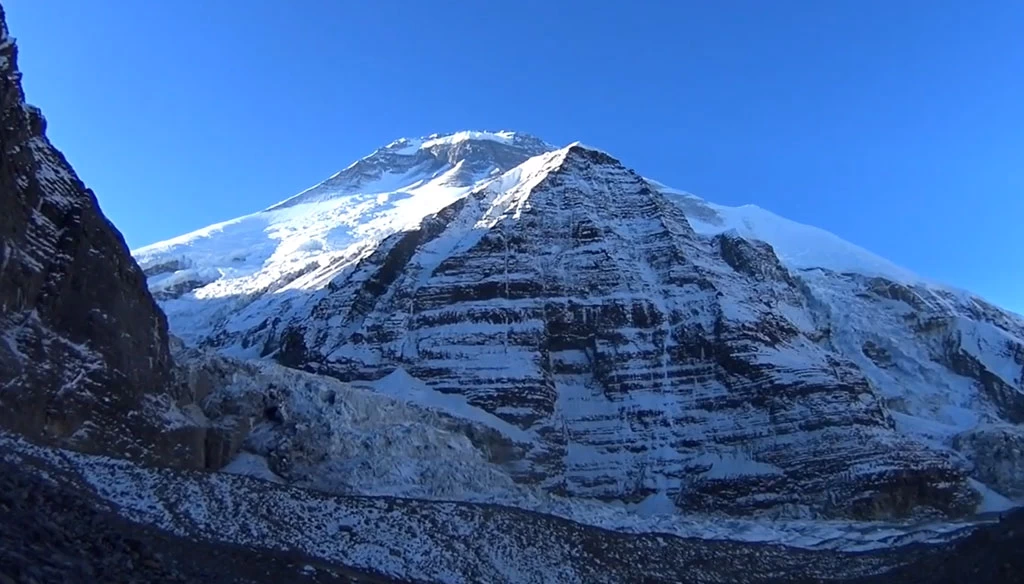 Mount Dhaulagiri from Another prospective EnRoute to French pass during the Dhaulagiri Circuit Trekking.