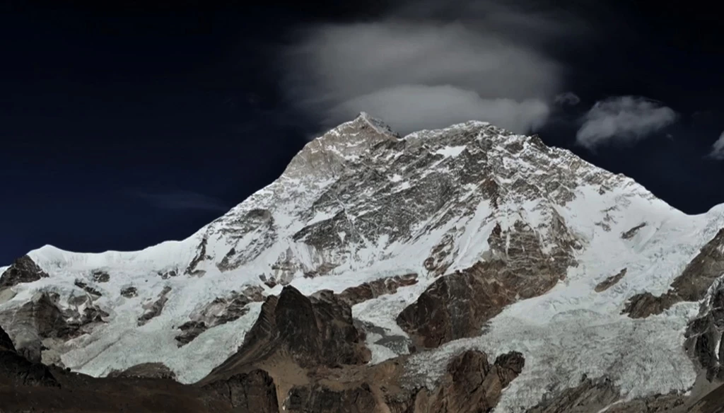 Stunning view of Mount Makalu is pictured from the viewpoint which one of the 5th highest peak on earth.