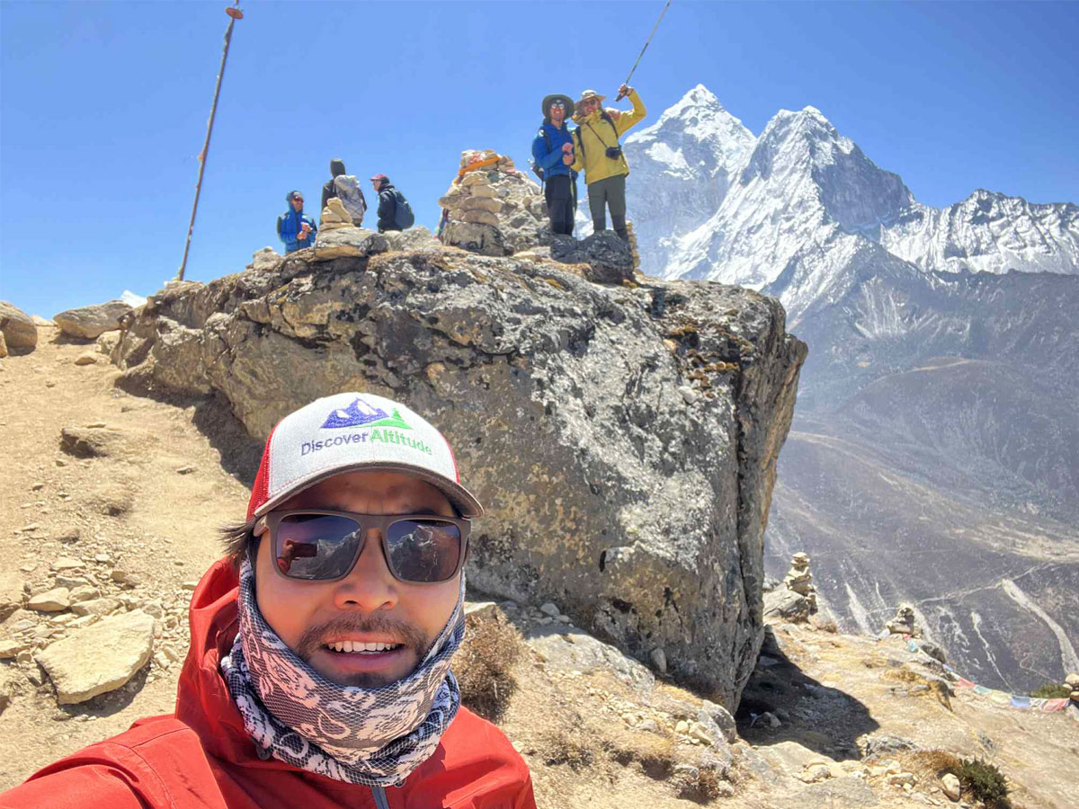 dingboche acclimatize