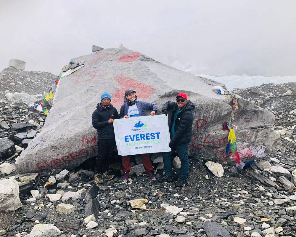 group reached everest base camp