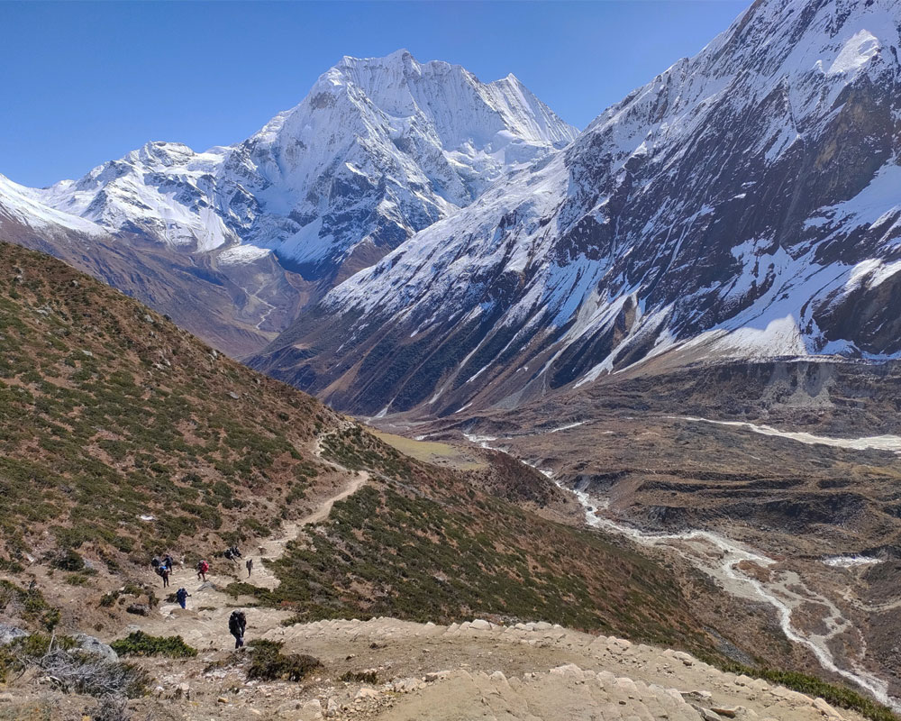 Manaslu Circuit Trek Photos 