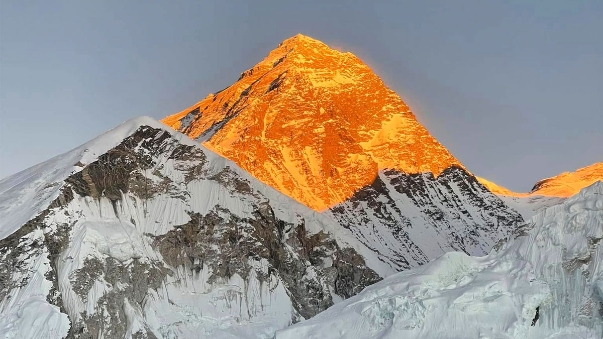 golden everest
