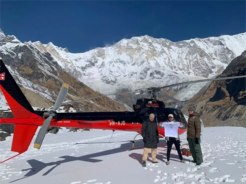 annapurna base camp helicopter tour