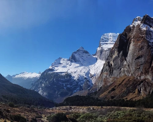  Way To Base Camp