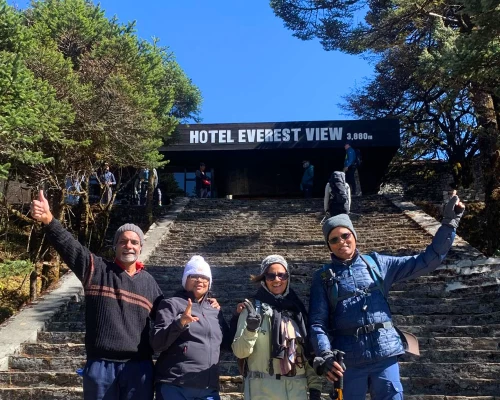  Hotel Everest View