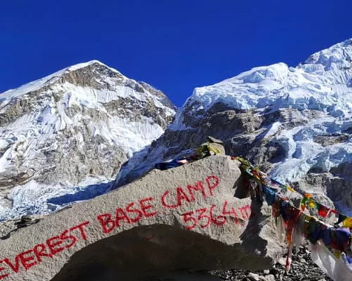  Everest Base Camp