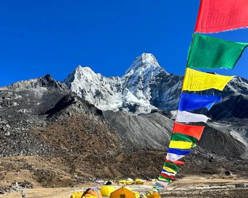  Amadablam Base Camp