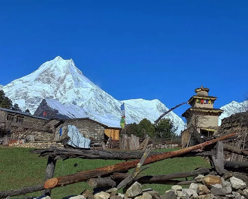Manaslu Trekking