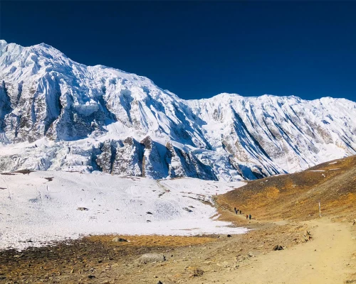 Trail To Tilicho Lake