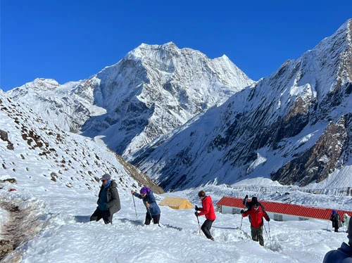 Trail to Bhimtang
