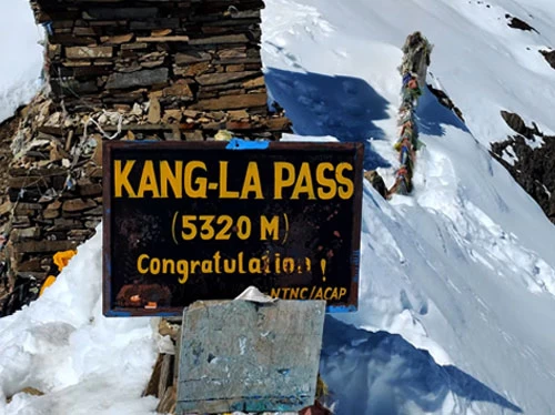 Kang-La-Pass is the highest point during the Nar Phu Valley trekking in Nepal