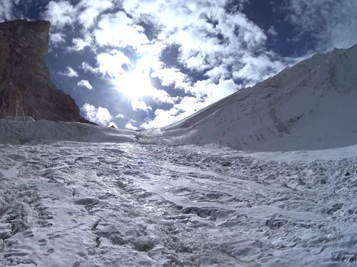 We have to go through the vertical climb before we go to the top of Tashi Lapcha pass.